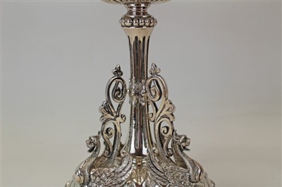 Lot 3669 - Fine silver plated epergne table centre.