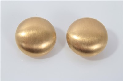 Lot 3358 - Pair of 18ct gold earrings with clip fittings