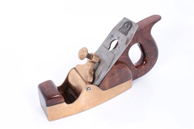 Lot 3730 - Woodworking tools, Isaac Sorby Victorian Smoothing Plane with walnut handle and brass base.  With manufacturer's mark.