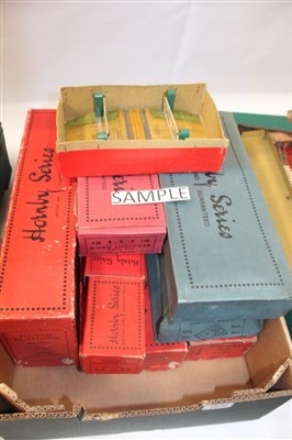 Lot 2816 - Railway - Hornby 0 gauge selection of boxed items, plus some unboxed items