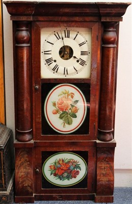 Lot 661 - American wall clock