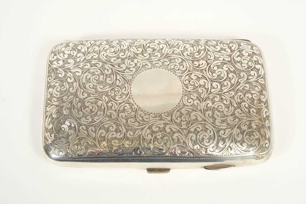 Lot 240 - Silver cigar case