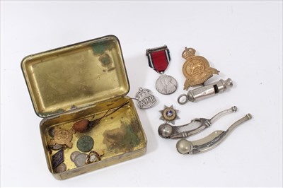 Lot 502 - First World War Princess Mary Gift Tin, together with 1935 Silver Jubilee Medal, South African Constabulary cap badge and other Militaria