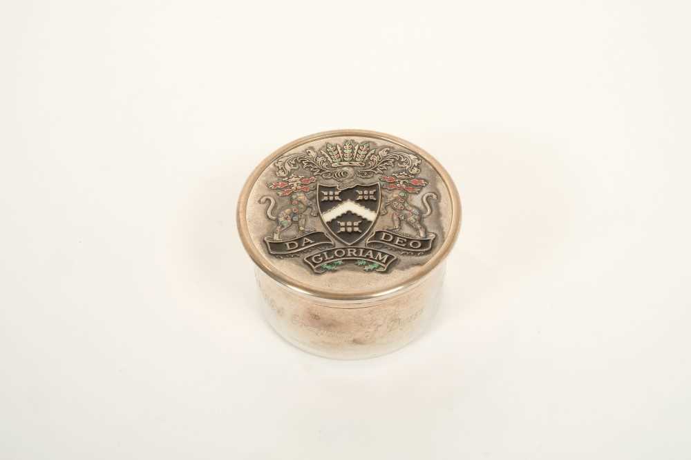 Lot 317 - Contemporary silver and enamel pill box - The Worshipful Company of Dyers, in fitted box