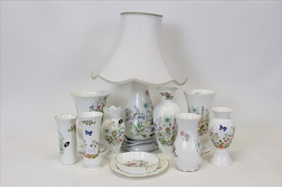 Lot 2012 - Aynsley ceramics including table lamp with shade, vases, dishes etc 11 pieces