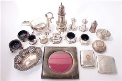 Lot 288 - Selection of miscellaneous silver