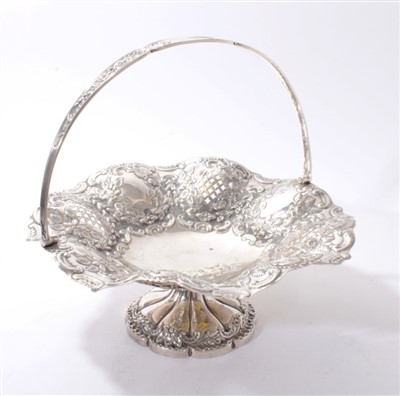 Lot 233 - Edwardian silver fruit basket