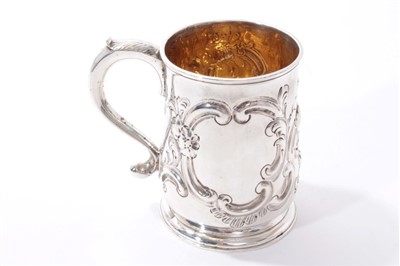 Lot 238 - George II silver tankard with later chased decoration