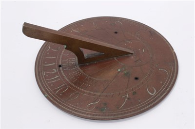 Lot 882 - 18th century style bronze sundial