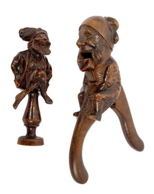 Lot 921 - Novelty 19th century Black Forest figural nut cracker