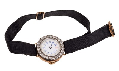 Lot 612 - Lady’s diamond set wristwatch