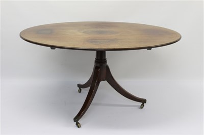 Lot 1346 - Regency mahogany crossbanded breakfast table