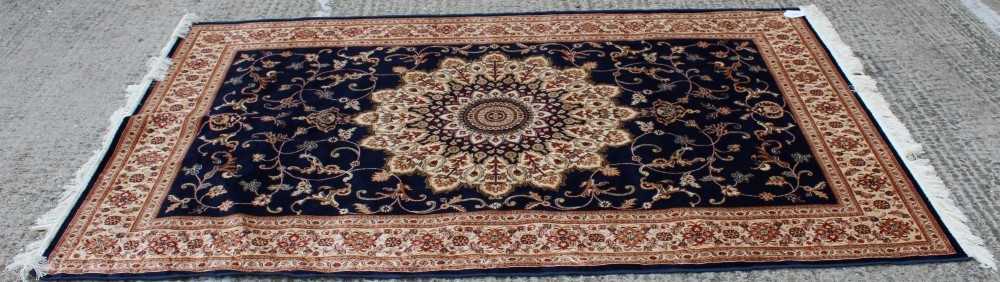 Lot 1457 - Kashan style rug