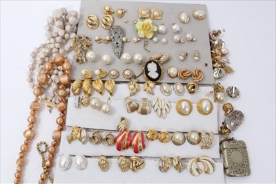 Lot 3478 - Collection vintage clip on earrings and other costume jewellery