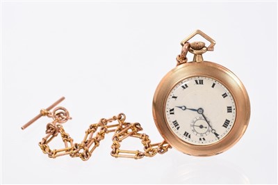 Lot 828 - 9ct gold pocket watch