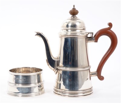 Lot 401 - 1920s silver coffee pot in the Georgian Style together with a matching sugar bowl (2)