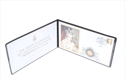 Lot 107 - G.B. gold sovereign Elizabeth II 1958 UNC (within presentation cover)