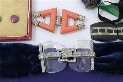 Lot 3230 - Collection vintage dress stud sets and buckles