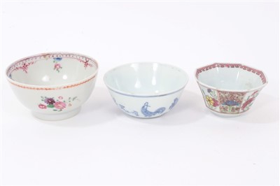 Lot 308 - Early 18th century Chinese famille rose tea bowl, of octagonal form