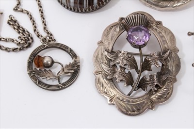 Lot 3225 - Group Scottish silver jewellery