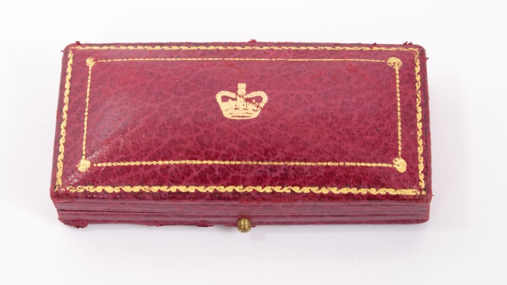 Limited Edition Hermes 2016 Special Issue Queen Elisabeth II 90th Birt –  Hermes Emporium