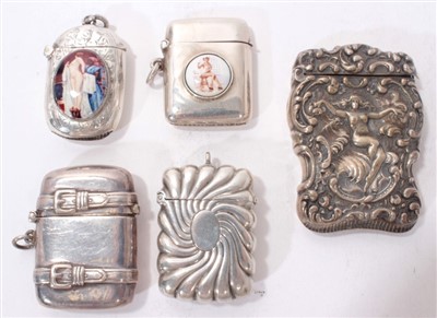 Lot 457 - Group of late 19th/early 20th century silver vesta cases.