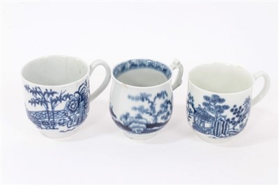 Lot 209 - Three 18th century Worcester blue and white coffee cups