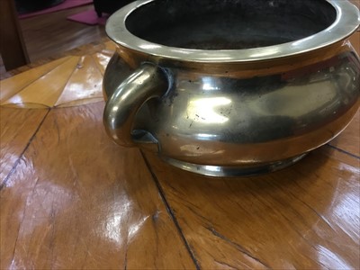 Lot 1217 - Antique Chinese bronze censor