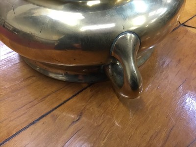 Lot 1217 - Antique Chinese bronze censor