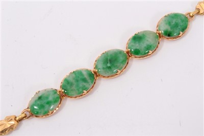 Lot 752 - Chinese gold and jade bracelet