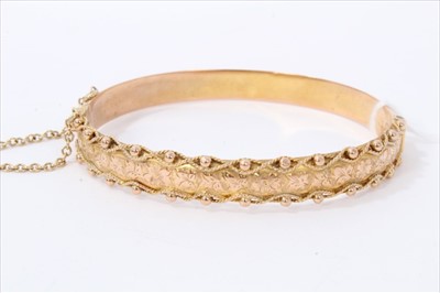 Lot 3300 - Gold 9ct bangle