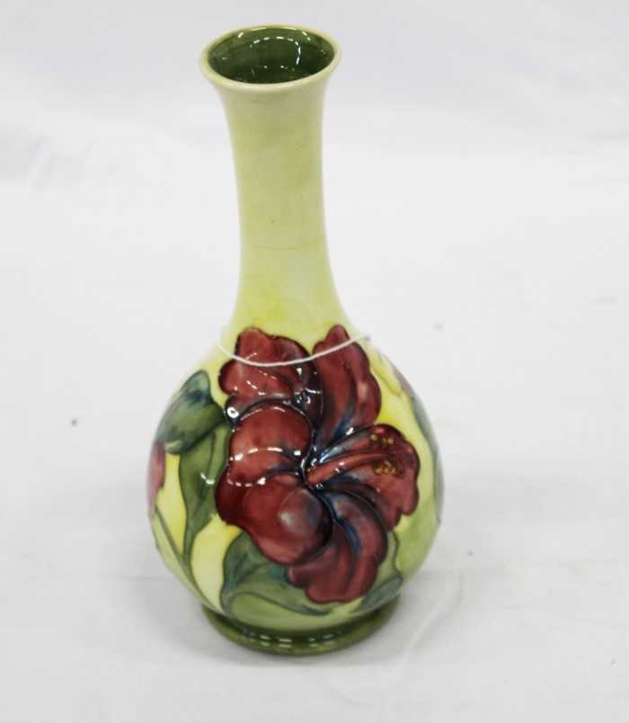Lot 2086 - 1950's Moorcroft vase