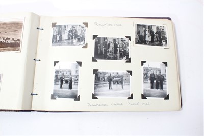 Lot 31 - Fascinating late 1940s / early 1950s Royal related photograph album of the Royal family in Scotland