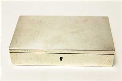 Lot 495 - Early 20th century American silver cigarette/cigar Box by Howard & Co, New York.