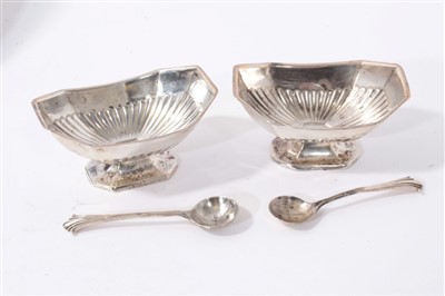 Lot 521 - Selection of Victorian and Edwardian silver condiments.