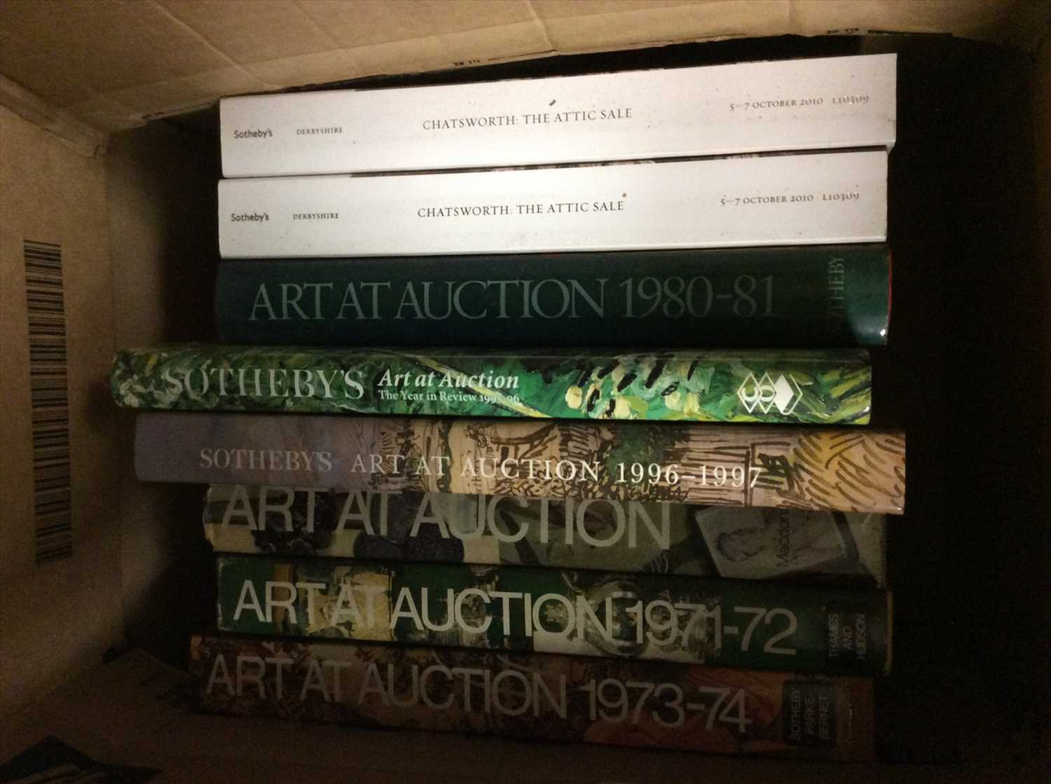 Lot 485 - Six volumes of Sotheby's year books and the Sotheby's Chatsworth catalogues