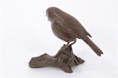 Lot 1207 - Patricia Northcroft (contemporary), patinated bronze figure of a robin, signed and numbered 94/100