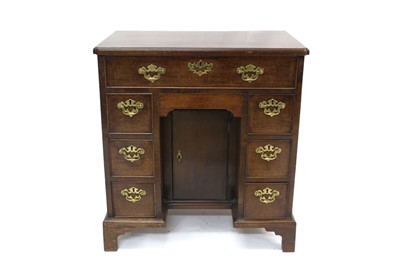 Lot 1686 - Good George II mahogany kneehole desk