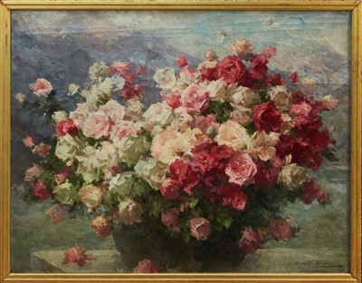 Lot 1534 - Samuel Melton Fisher (1859-1939) oil on canvas - still life profusion of roses, signed, in gilt frame, 85cm x 110cm