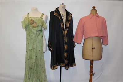 Lot 3095 - 1930's clothing