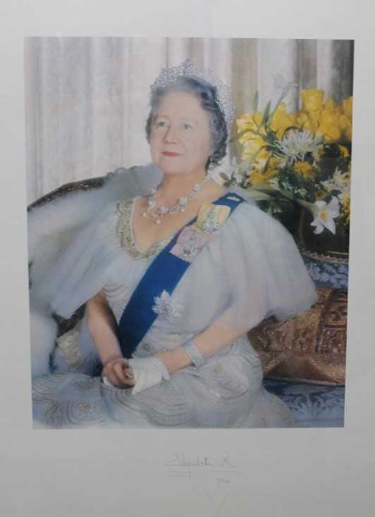 Lot 85 - HM Queen Elizabeth The Queen Mother - large signed presentation portrait photograph