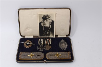 Lot 604 - Collection of First World War Imperial German Pilots decorations, to include Iron Cross (Second class), First