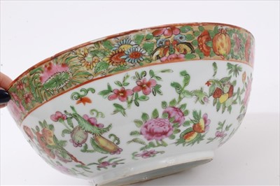 Lot 45 - 19th century Chinese famille rose bowl