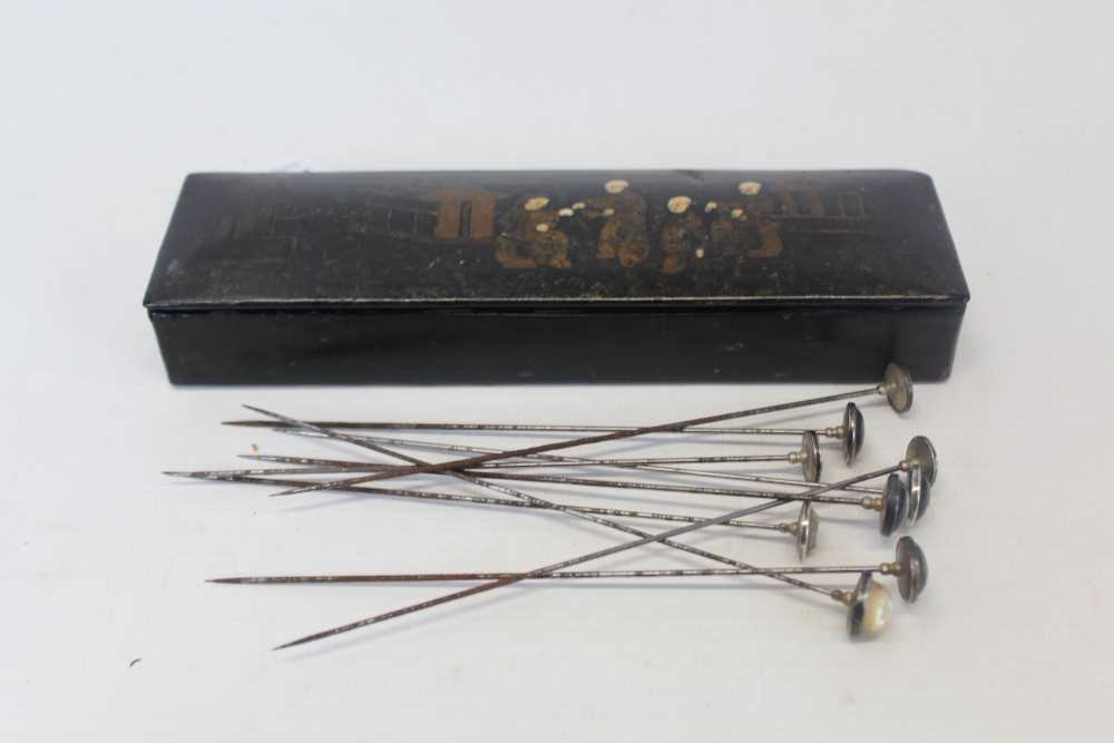 Lot 3525 Collection of white metal hat pins, some