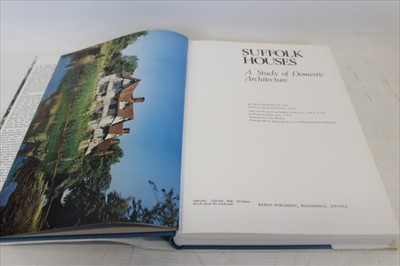 Lot 2388 - Eric Sandon -Suffolk Houses, first edition, Woodbridge 1977, together with a large collection of modern non-fiction relations to Suffolk