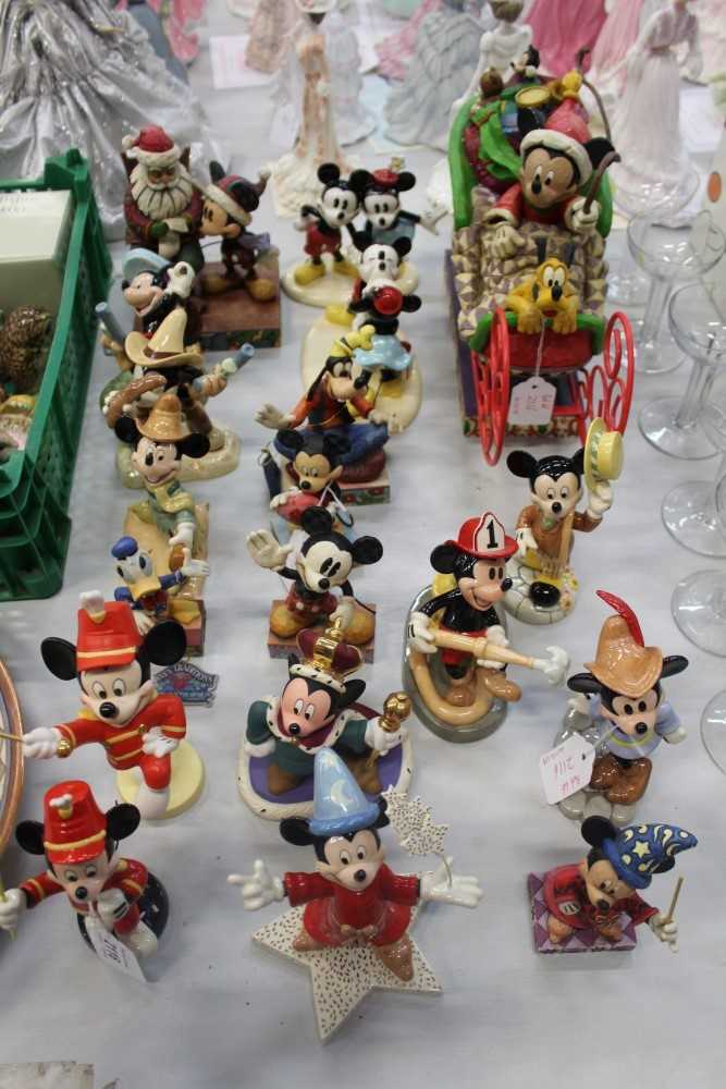 Lot 2116 - Collection of Walt Disney Showcase figures including Royal Doulton, all boxed (18)