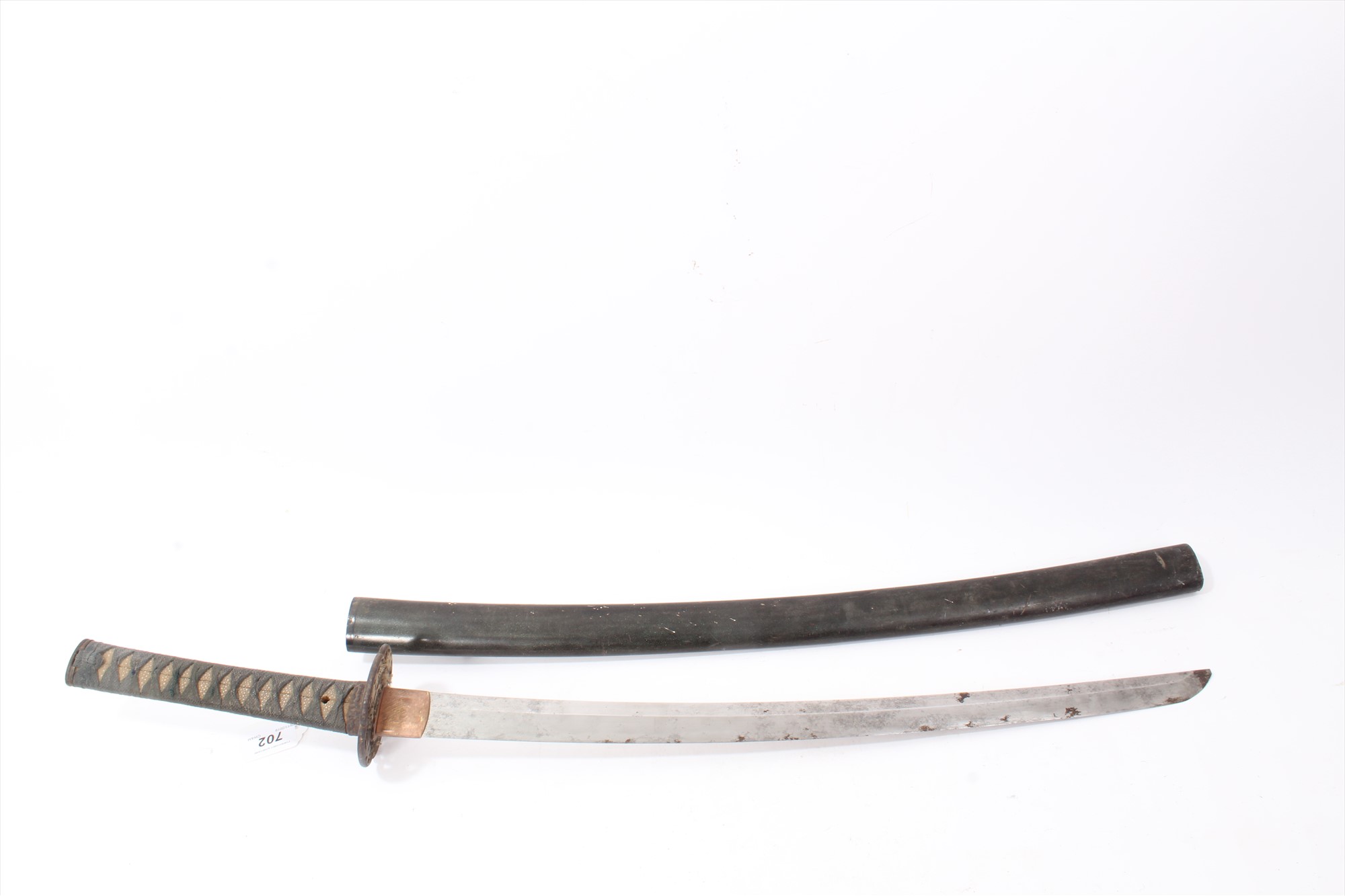 Lot 702 - Antique Japanese Wakazashi short sword with