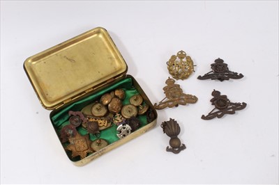 Lot 508 - First World War Princess Mary gift tin, together with Royal Artillery and other military cap badges and buttons