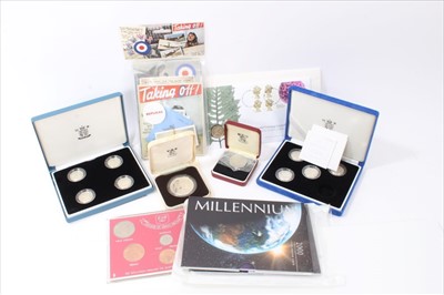 Lot 97 - G.B. Mixed coinage to include Royal Mint silver pattern set 2004, silver proof £1's 2003-2006, silver proof Crowns 1980, 1981 x 2 and other issues (qty)
