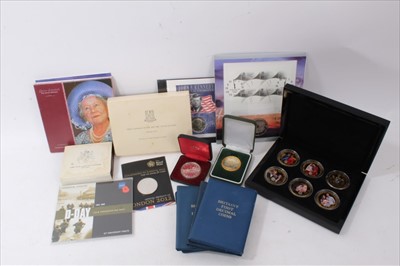 Lot 142 - World - mixed coinage to include The Golden Moments of Prince William & Catherine